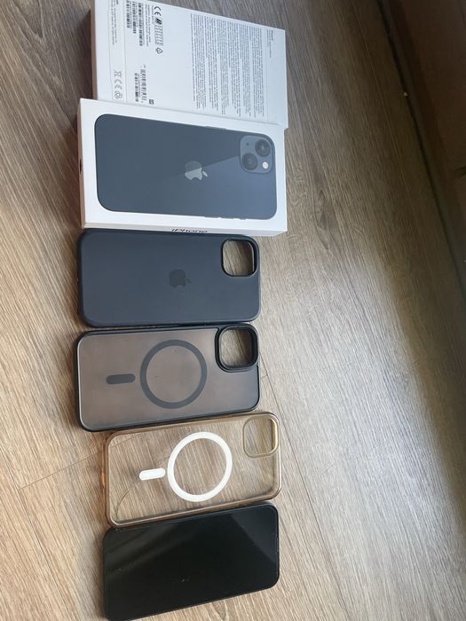Iphone 13 256 gb model A2633