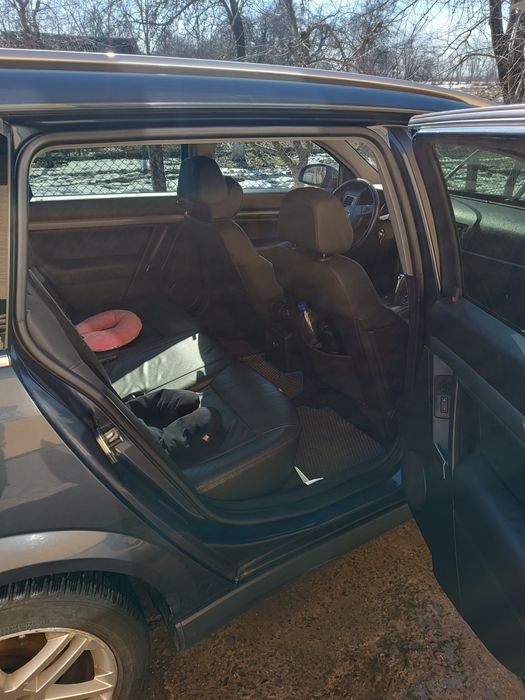 Продам Опель вектра с