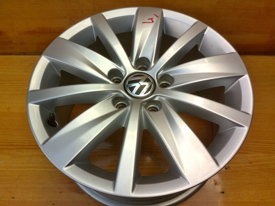 felga 3aa601025 vw passat b7 pojedyncza 7 x 16 et45 5x112 dekielek /3.4/