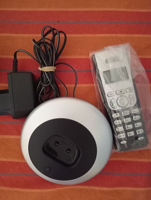 Landline phone functional. Never used. As new.64284588357635120