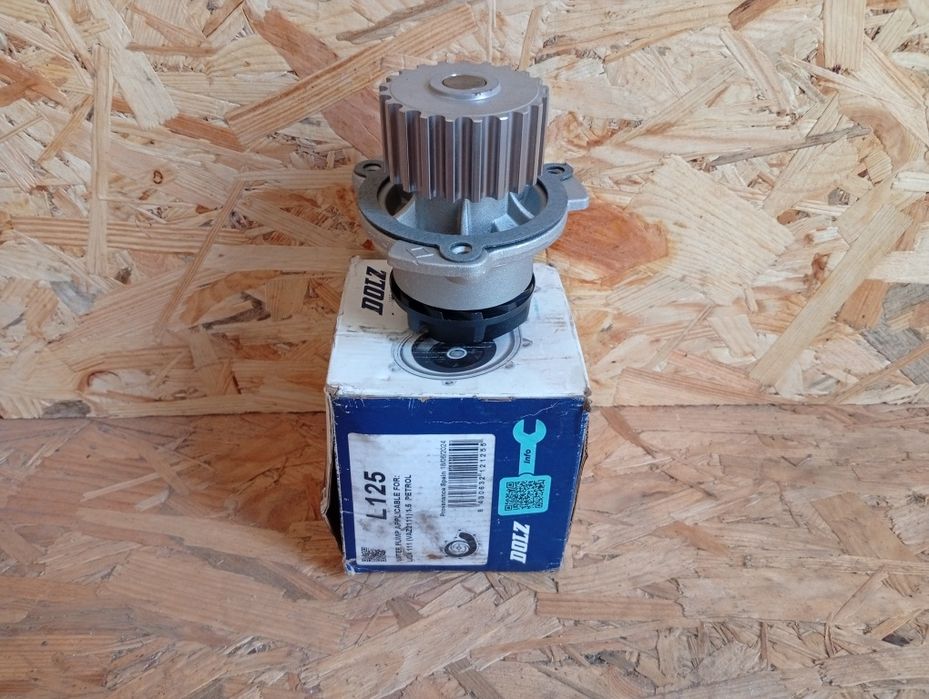 Насос водяний (помпа) ВАЗ 2110-2112 Калина Приора