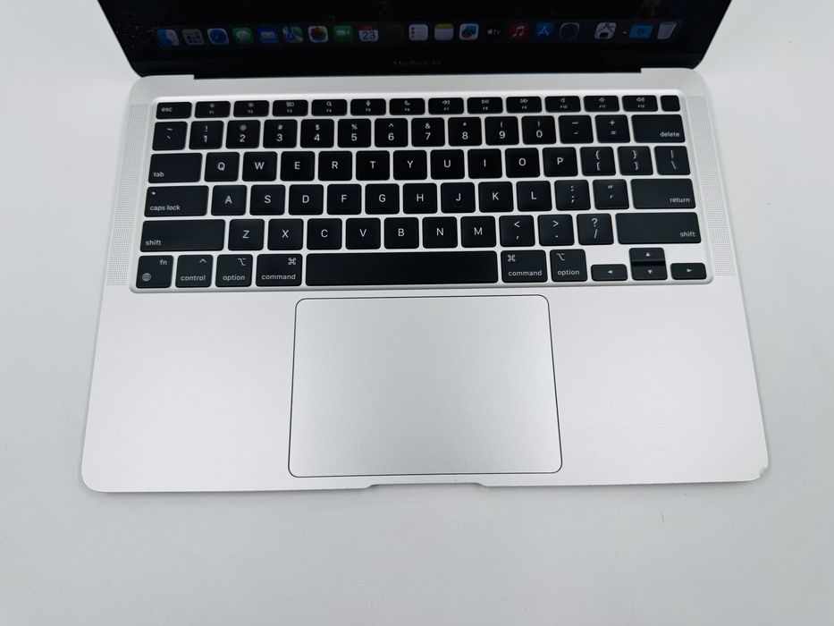 MDM Apple MacBook Air 13 2020 M1 16GB RAM 256GB SSD Silver IL7692
