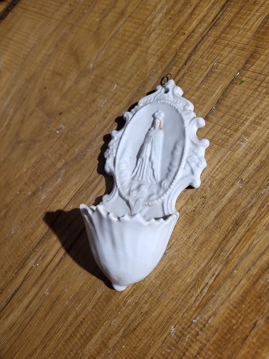 Stara kropielnica porcelanowa Maryja Królowa Matka Boża