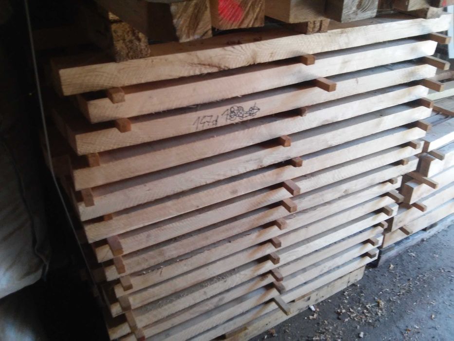 Drewno dębowe na schody; kantówka .fryza