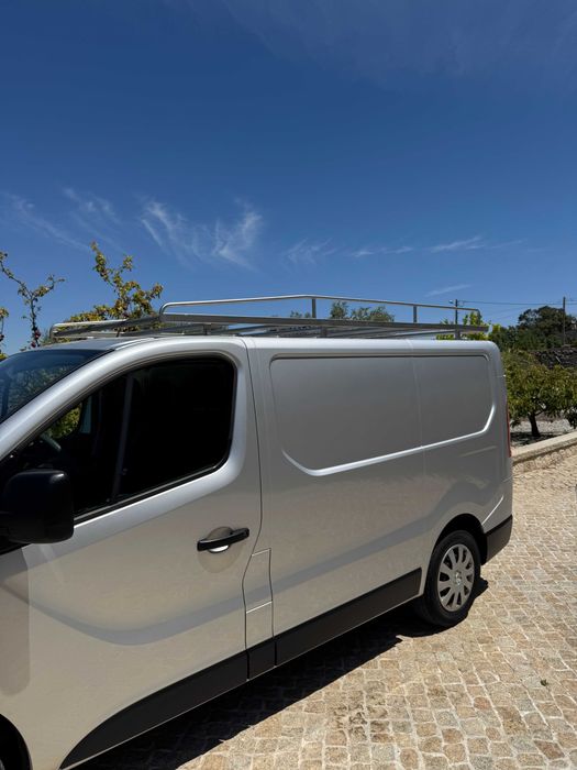 Grades Barras de tejadilho Renault Trafic