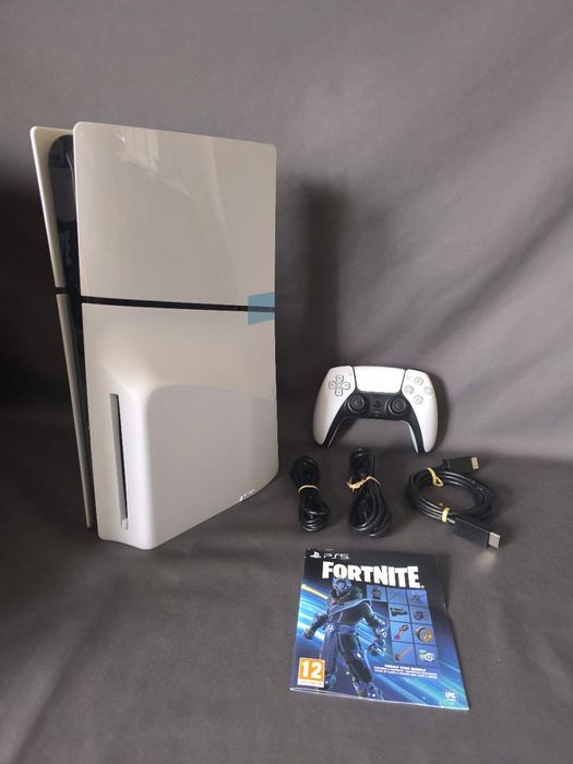 PS5 Slim Standard Nova C/ Jogo