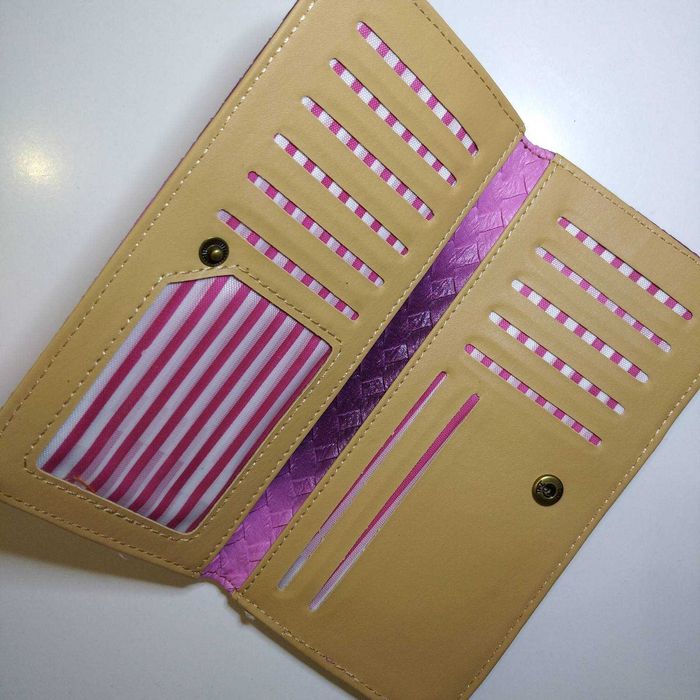 Удобный кошелек.