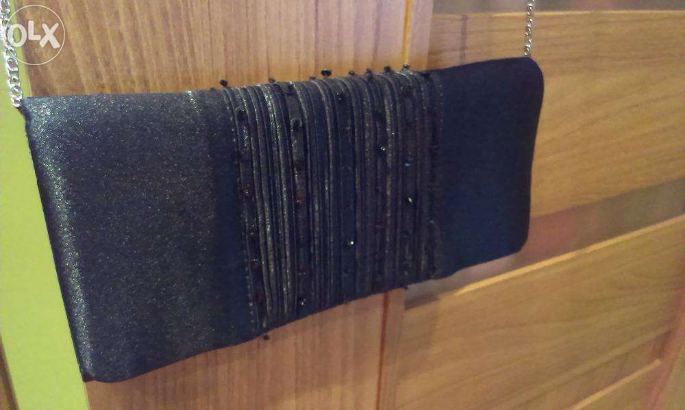 Torebka, kopertówka, czarna z cekinami