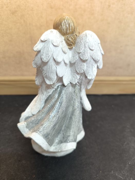 Anjo decorativo - prateado e branco