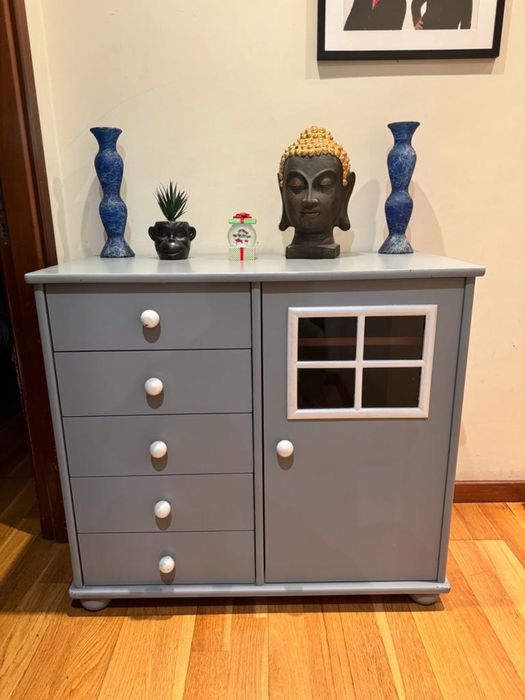 Móvel de arrumação