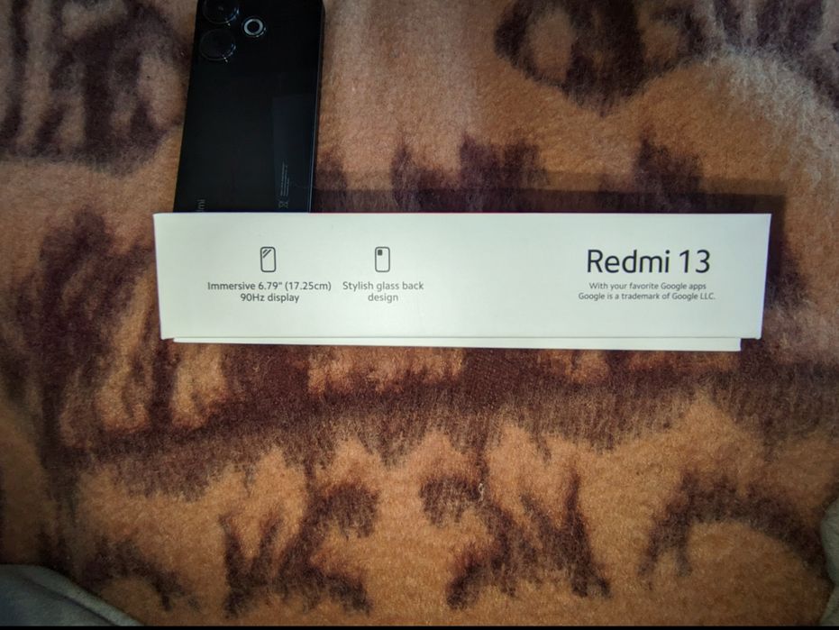 Телефон на запчасти Redmi 13 .