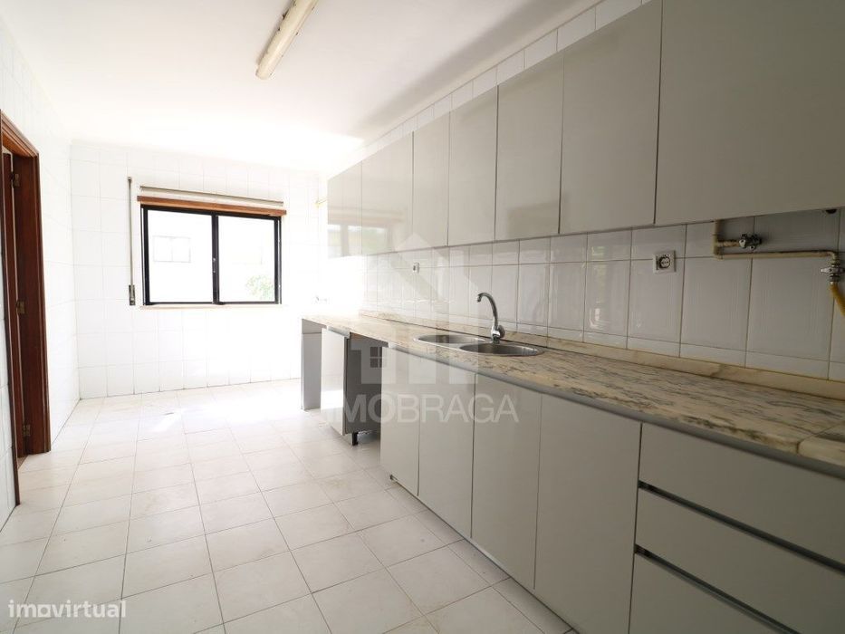 Venda de Apartamento T3 em Lomar