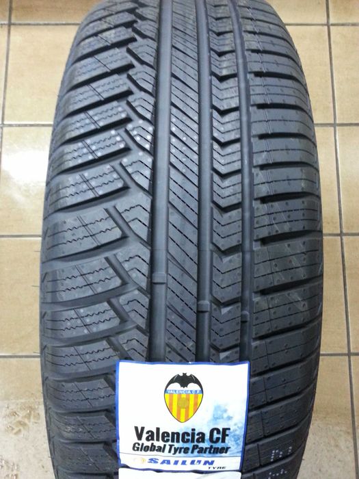 Opony wielosezonowe całoroczne 215/65r17 103V XL Sailun 4Seasons Pro