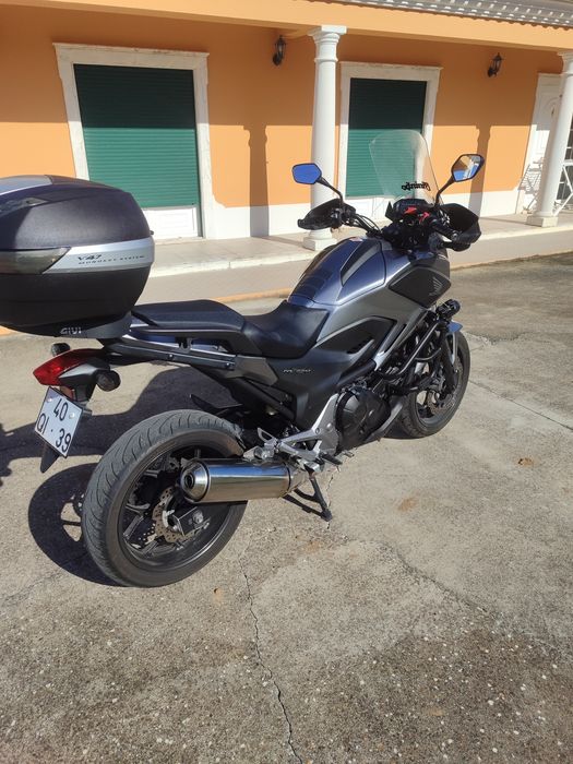 Honda NC 750 X 2015 4500 Km impecável