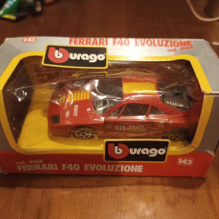 Carros miniatura Bburago 1:43