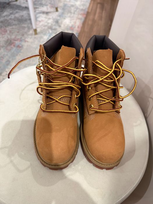 Timberland nova sem uso