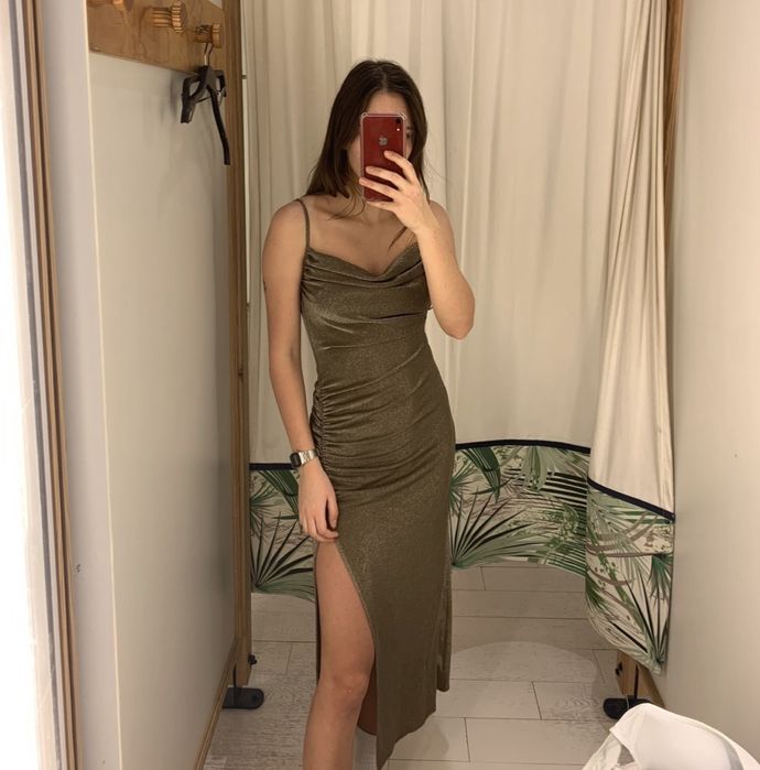 Сукня Pull & Bear 400 грн