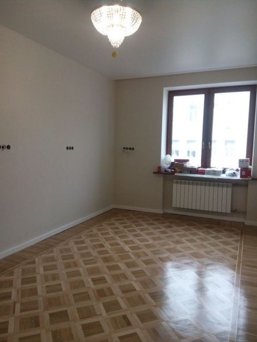 Паркетные работы циклёвка шлифовка паркет доска крашенная.