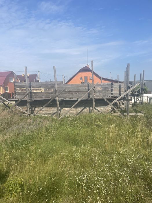 Продам незавершене будівництво біля чоловічого монастиря