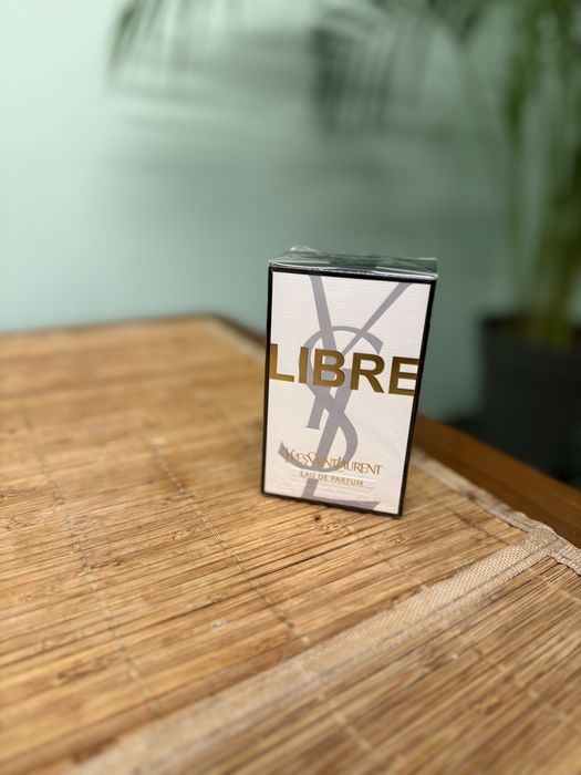Libre Yves Saint Laurent