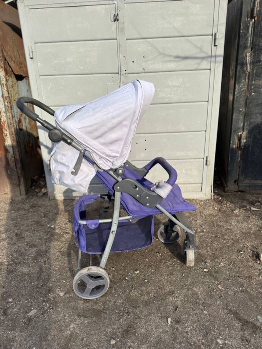 Продам детскую коляску 4baby