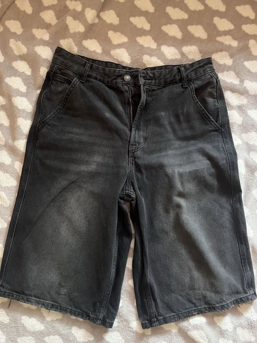 bershka baggy shorts black sk8 y2k