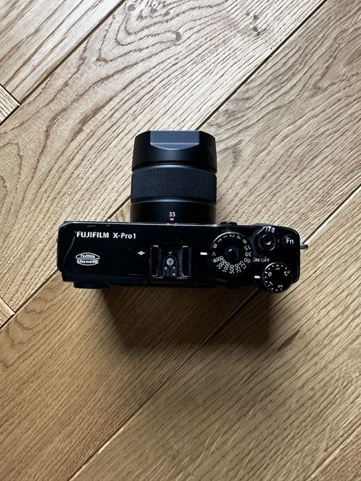 Fuji X-pro1 + 35mm fuji xc
