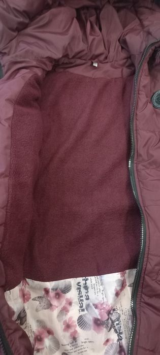 Зимова бордова куртка 152р