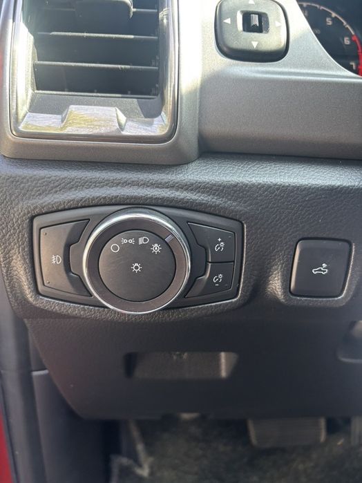 Ford Ranger 2019 VIN 1FTER4FH1KLA16256 фото оголошення 10 з 24