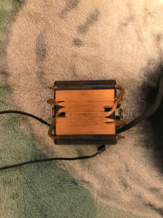 Кулер AMD Wraith Spire RGB