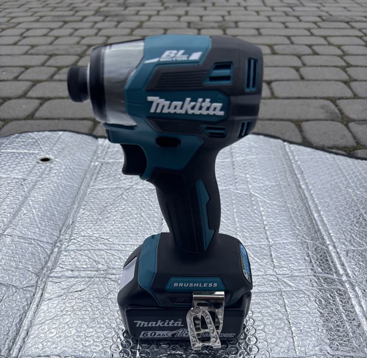 Makita Імпакт DTD 173 2025року