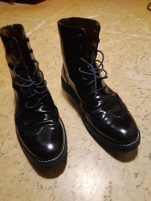 Кожаные швейцарские ботинки FRETZ