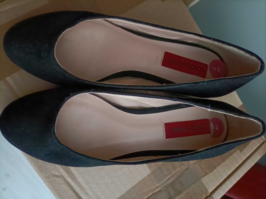 Czarne buty damskie