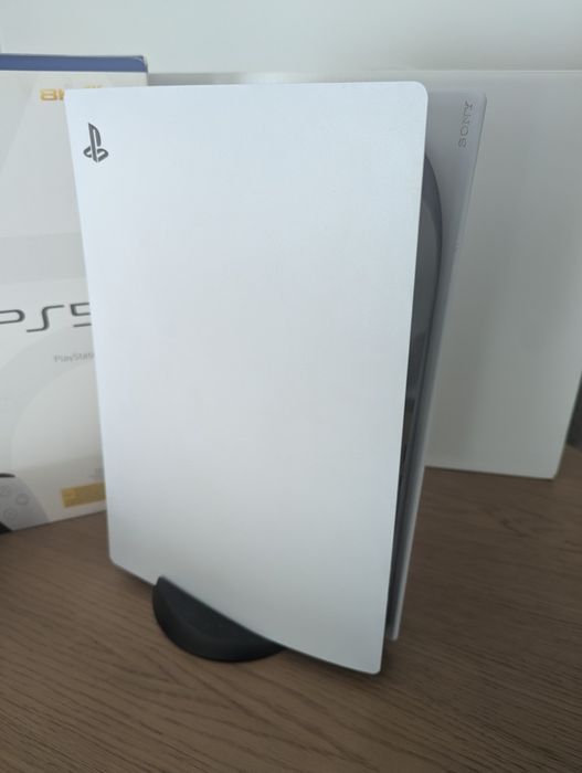 PlayStation 5 825gb c/Leitor Disco