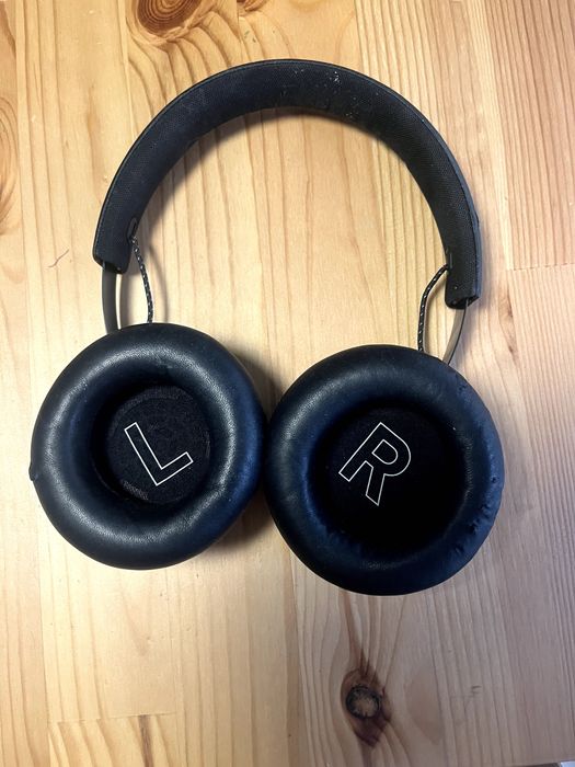 Bang & Olufsen H4 (2nd gen)