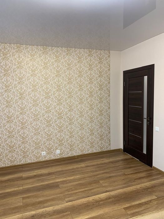 Будинок, хата, дача