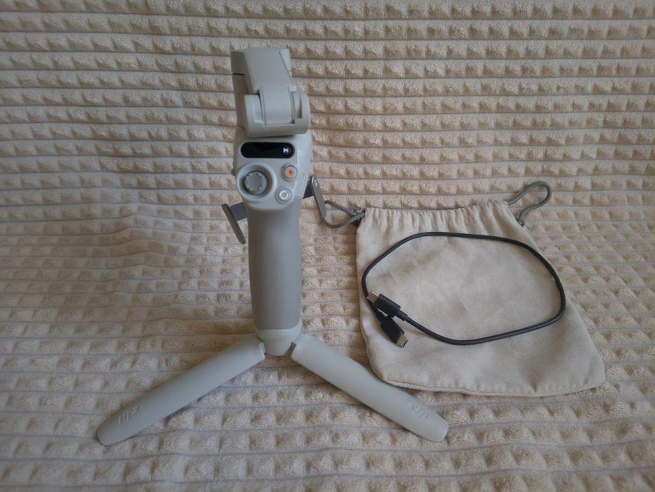 Стабілізатор для смартфона DJI Osmo Mobile SE