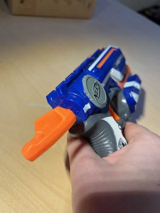 Zabawka Nerf pistolet N-strike Elite Firestrike