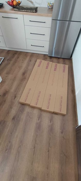 Nowe panele winylowe AC5 z podkładem, okazja po remoncie