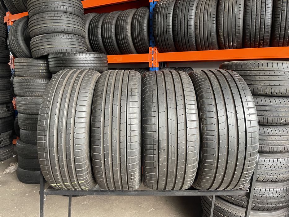 Pirelli SET 225/40 - 255/35 R19 Super stan!