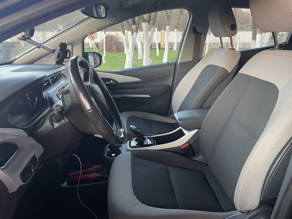 Продам авто chevrolet bolt