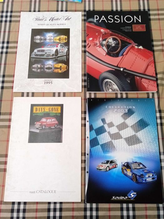 Lote de catálogos brinquedos / Modelismo