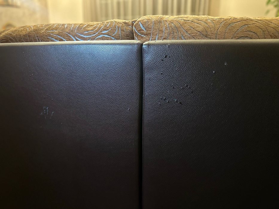 Sofá grande de canto .