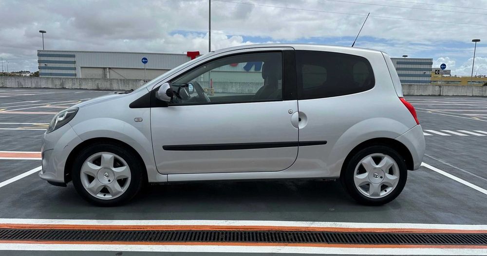 Renault Twingo 1.2 Dynamic (poucos km)