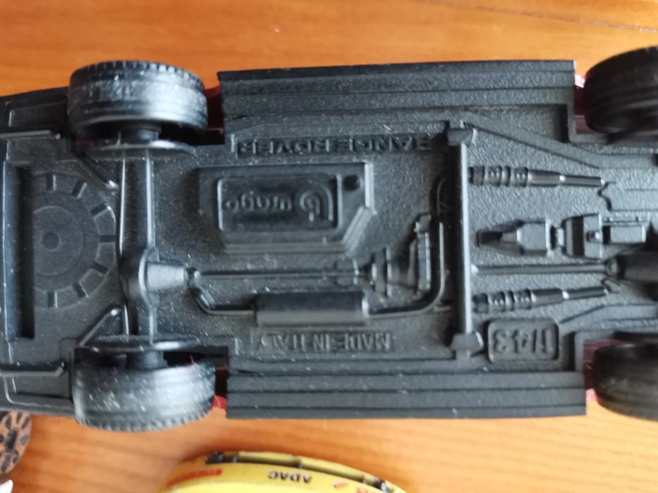 3 Carros Burago 1:43