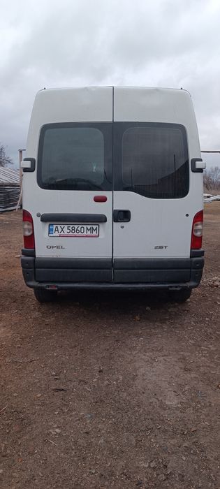 Опель мовано 2003р