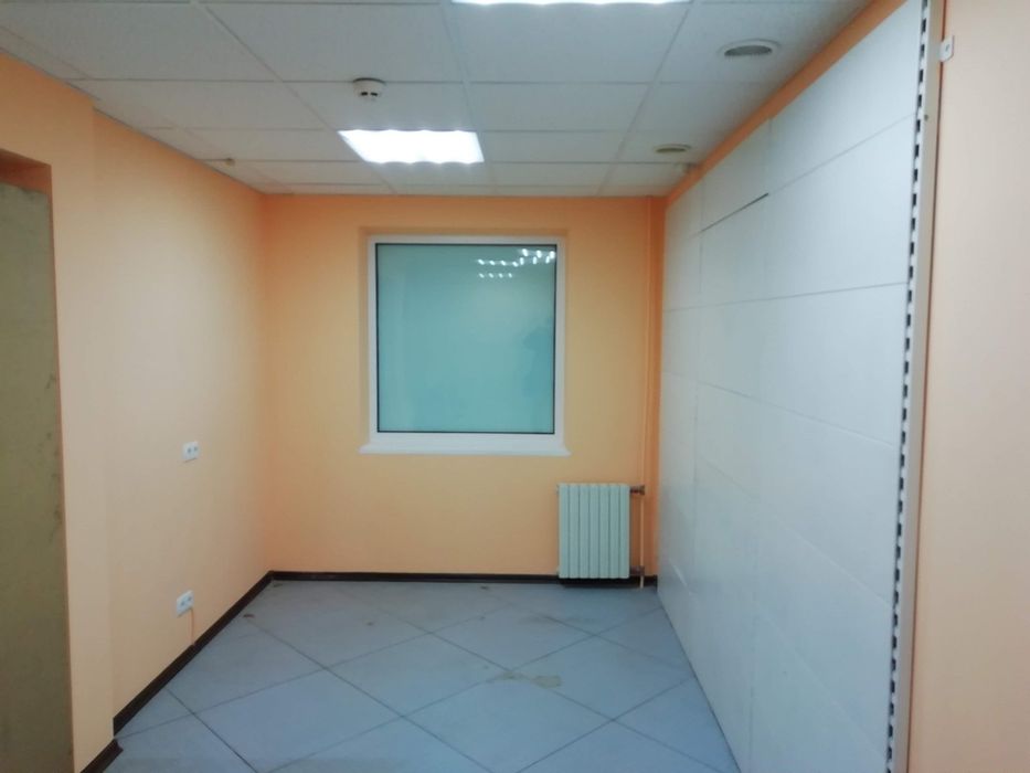 Довгострокова оренда  приміщення в магазині. Район 97 кварталу.