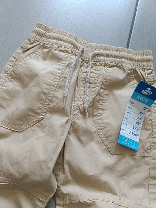 Spodnie letnie chłopięce 98nowe