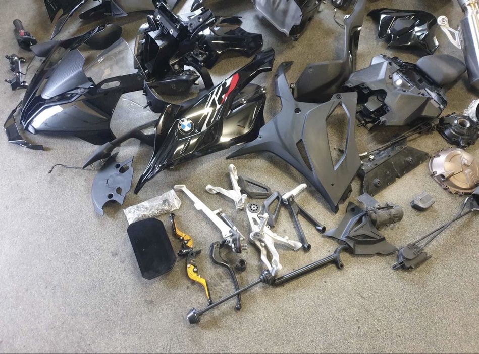 BMW S1000RR K67 пластик фара … бмв с1000рр к67