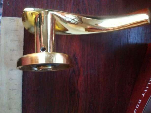 Продам НОВЫЕ дверные ручки Siba отличного качества Латунь  (Турция).